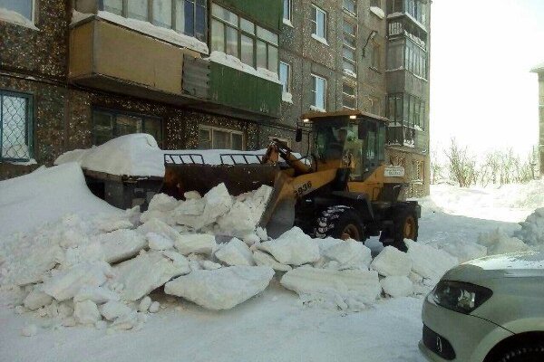 В Воркуте за зиму на полигон вывезли 123 тысячи кубометров снега