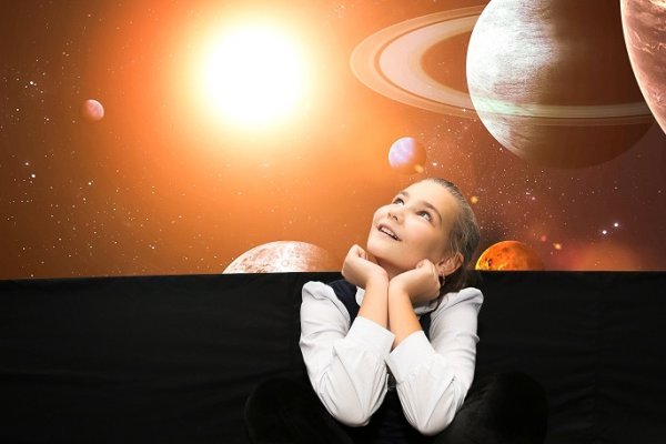В Усинске открыли планетарий для детей
