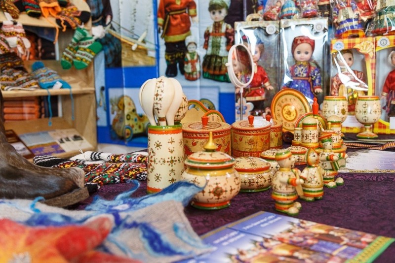 Усть-Цильма представит на "Достоянии Севера" куклы-сувениры, вязаные изделия и местное мороженое