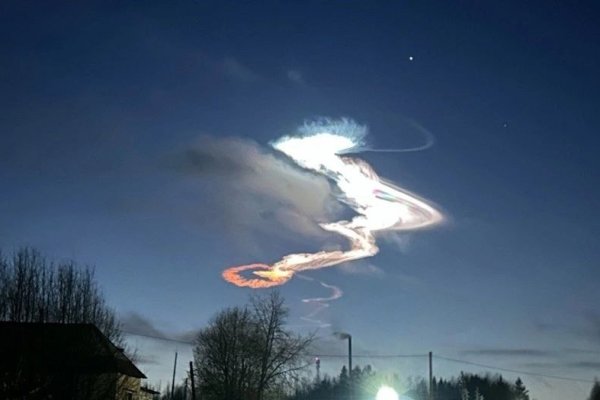 Жители Удоры видели в небе следы от межконтинентальной баллистической ракеты 