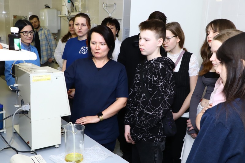 Воспитанники технопарка "Кванториум" побывали в лаборатории Сыктывкарских тепловых сетей

