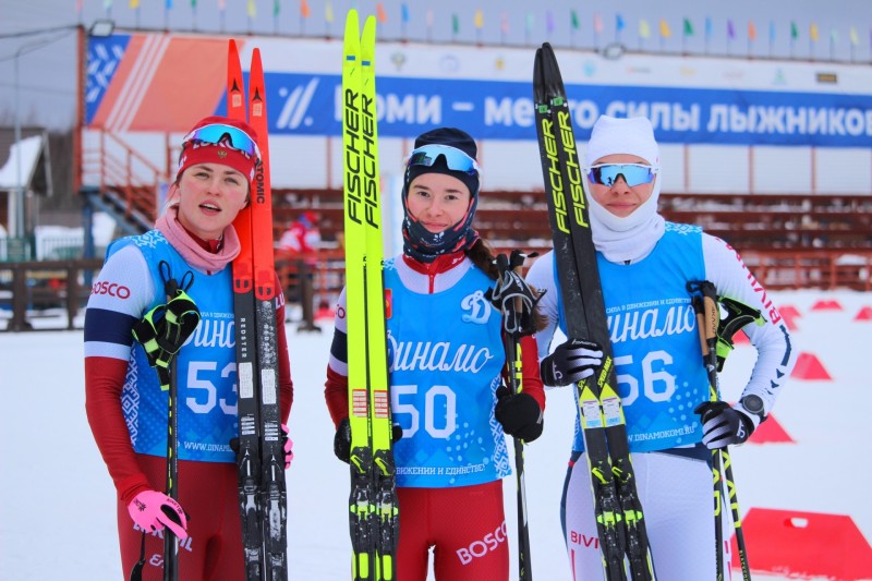 Дарья Непряева и Ермил Вокуев победили на Всероссийских соревнованиях общества "Динамо" по лыжным гонкам