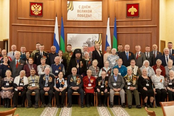 Владимир Уйба поздравил с Днём Победы ветеранов Республики Коми

